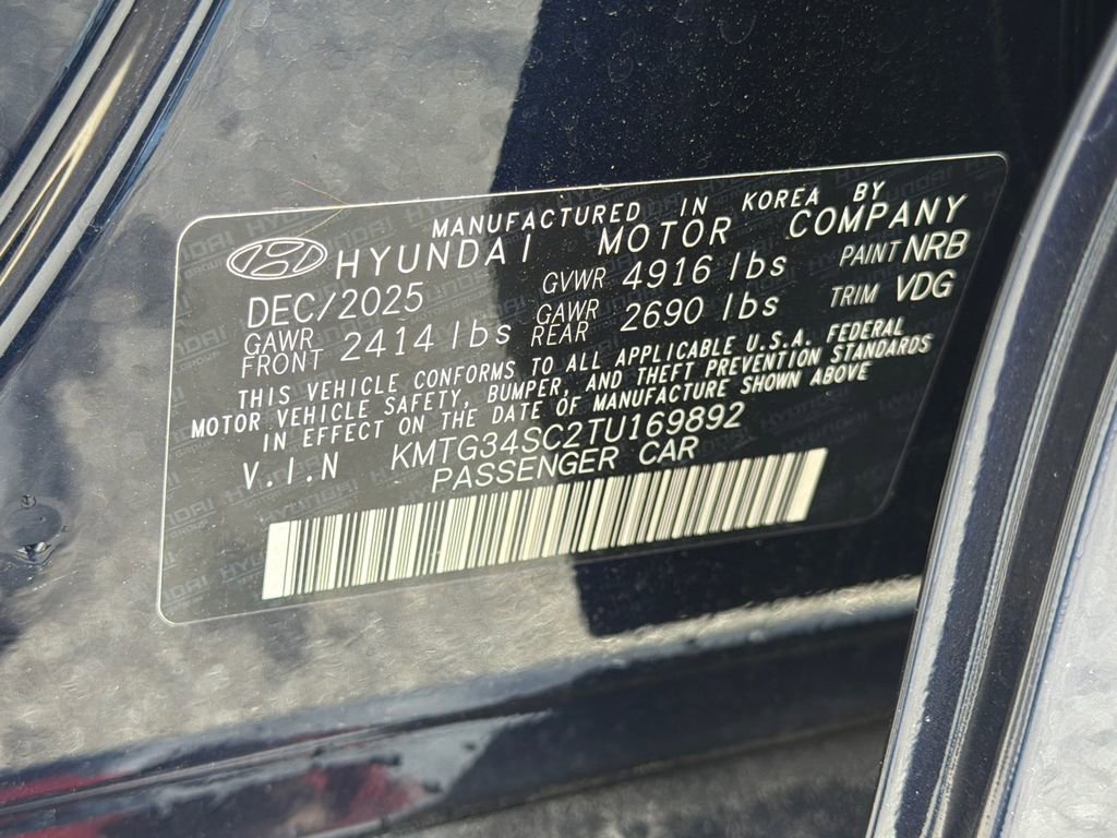 New 2026 Genesis G70 2.5T Prestige image 33