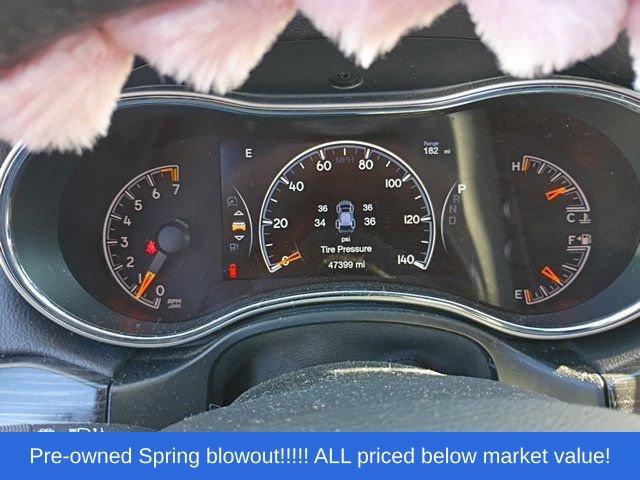 Used 2019 Jeep Grand Cherokee Altitude AWD/4WD image 4