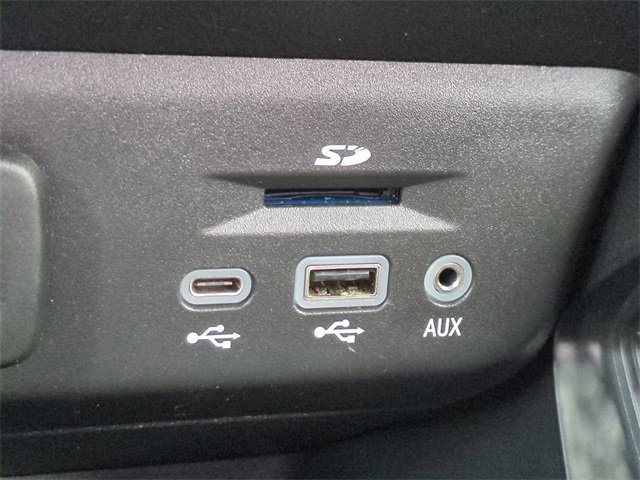 Used 2022 Chevrolet TrailBlazer ACTIV w/ Technology Package image 22