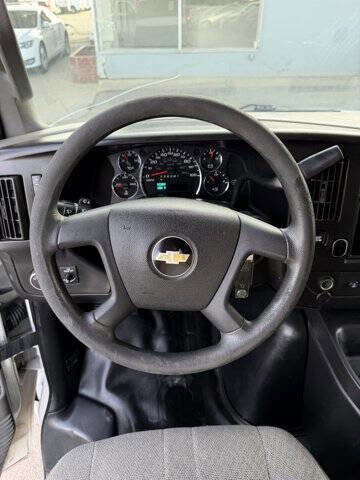 Used 2017 Chevrolet Express 2500 image 14