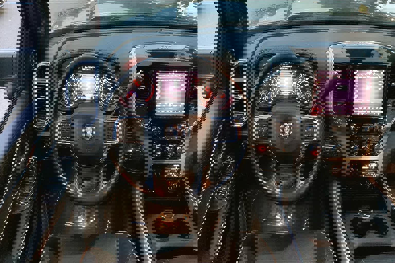 Used 2019 RAM 2500 Laramie image 5