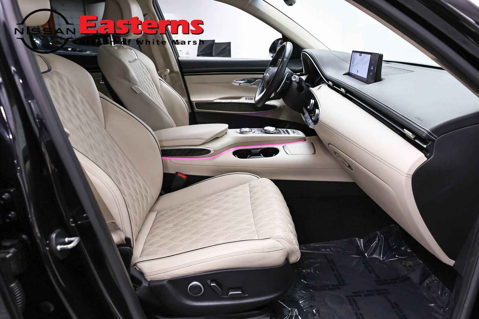 Used 2022 Genesis GV70 3.5T Sport w/ Sport Prestige Package AWD/4WD image 27