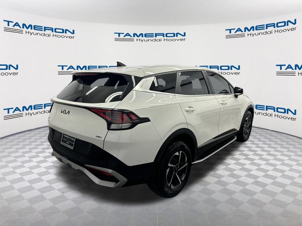 Used 2023 Kia Sportage LX AWD/4WD image 5