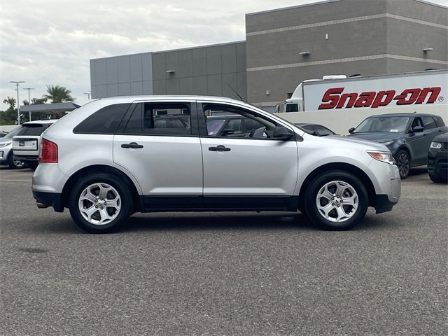 Used 2013 Ford Edge SE image 25