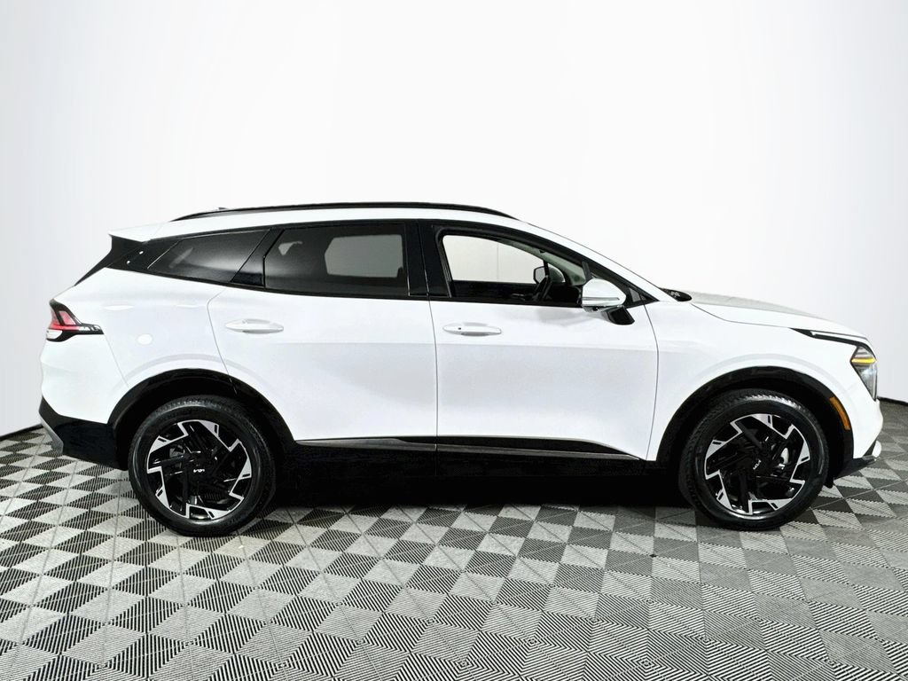 Used 2025 Kia Sportage SX AWD/4WD image 8