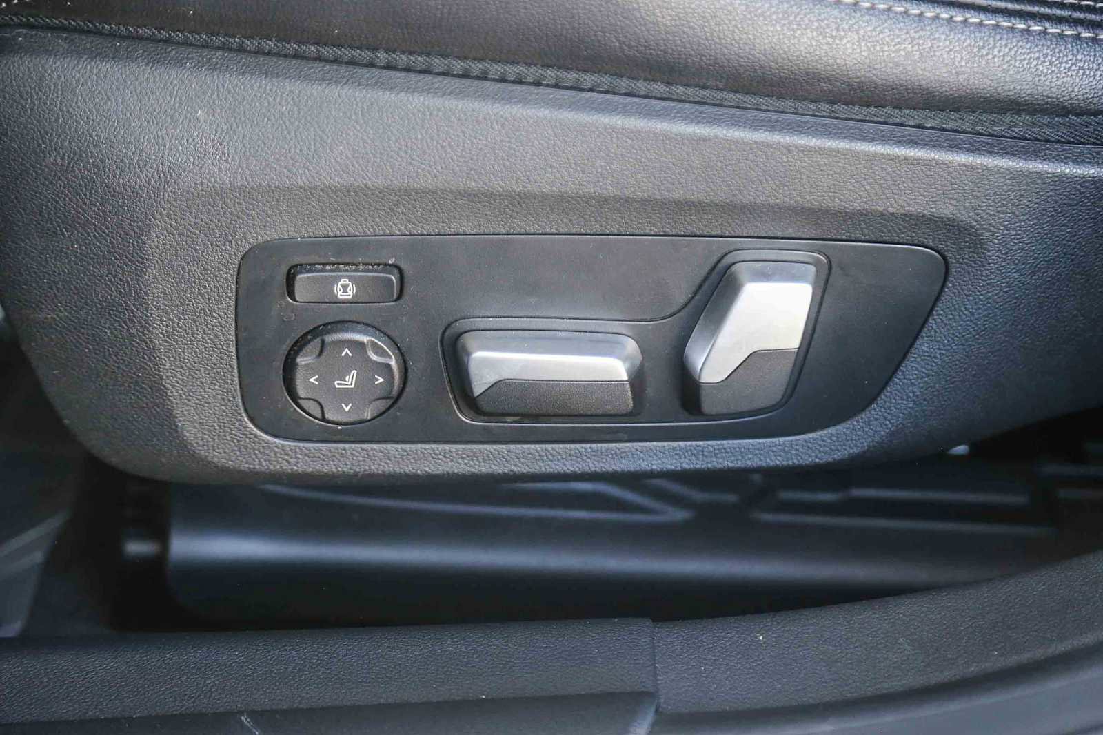 Certified 2023 BMW M440i Gran Coupe w/ Premium Package image 18