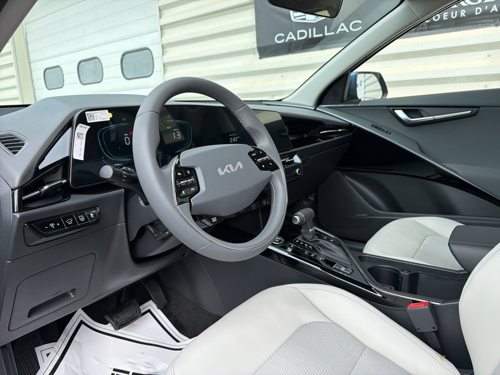 New 2026 Kia Niro EX FWD image 10