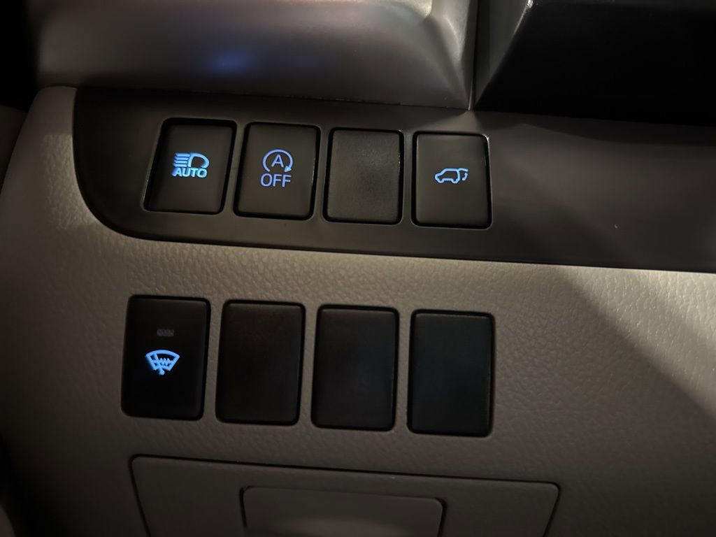 Used 2017 Toyota Highlander XLE image 19