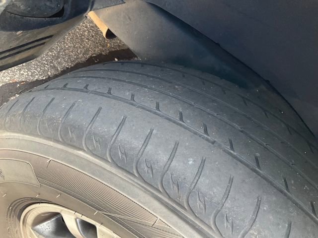 Used 2004 Toyota Sequoia Limited AWD/4WD image 14