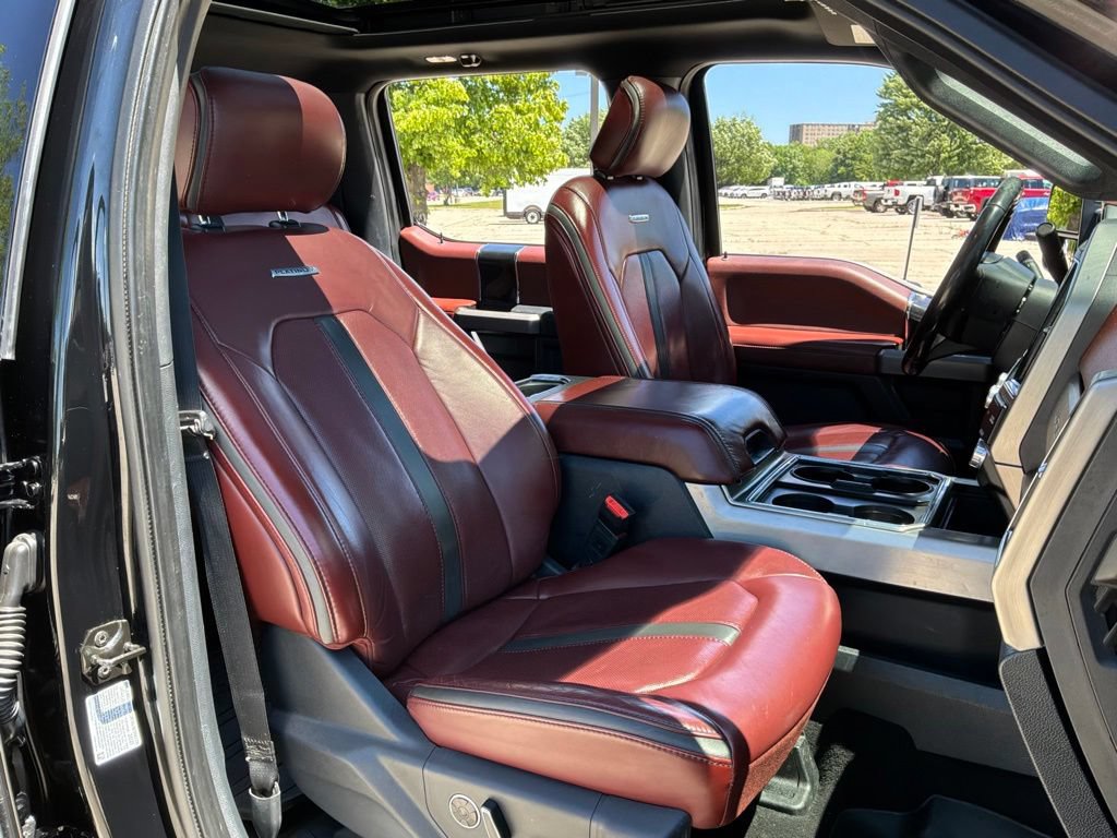 Used 2022 Ford F350 Platinum AWD/4WD image 24
