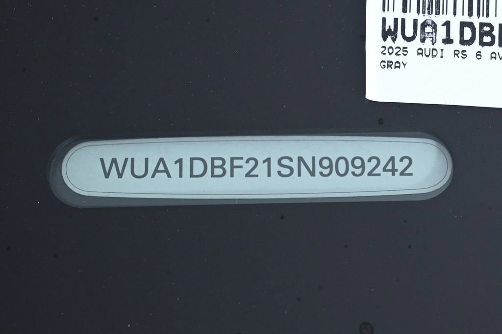 New 2025 Audi RS 6 performance image 29