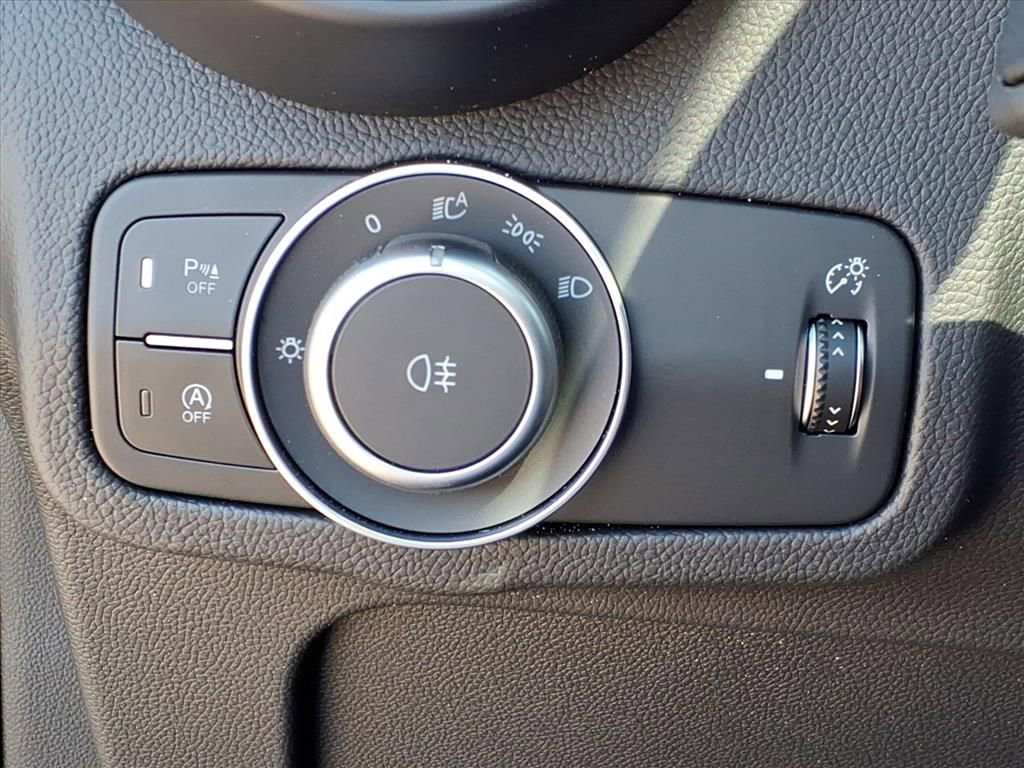 New 2026 Alfa Romeo Stelvio Sprint w/ Convenience Package image 16