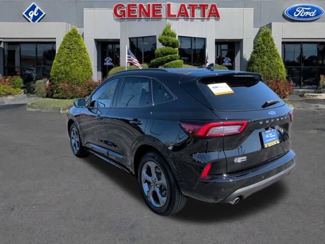 Certified 2024 Ford Escape ST-Line w/ Tech Pack #1 image 5