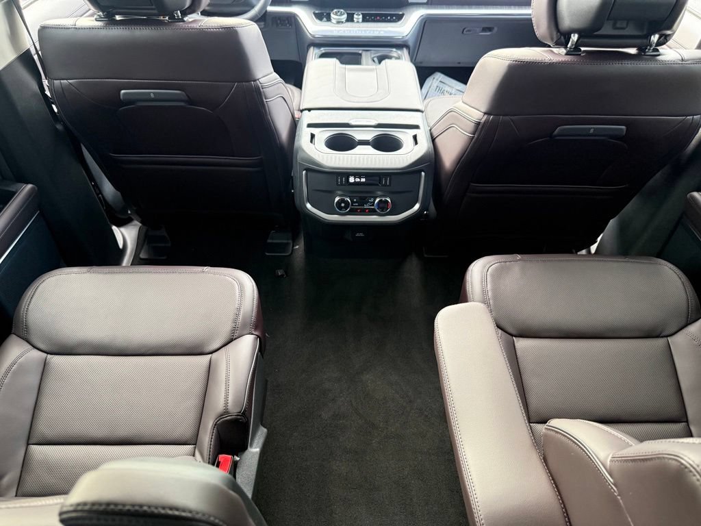 New 2026 Ford Expedition Platinum w/ Platinum Ultimate Package AWD/4WD image 69