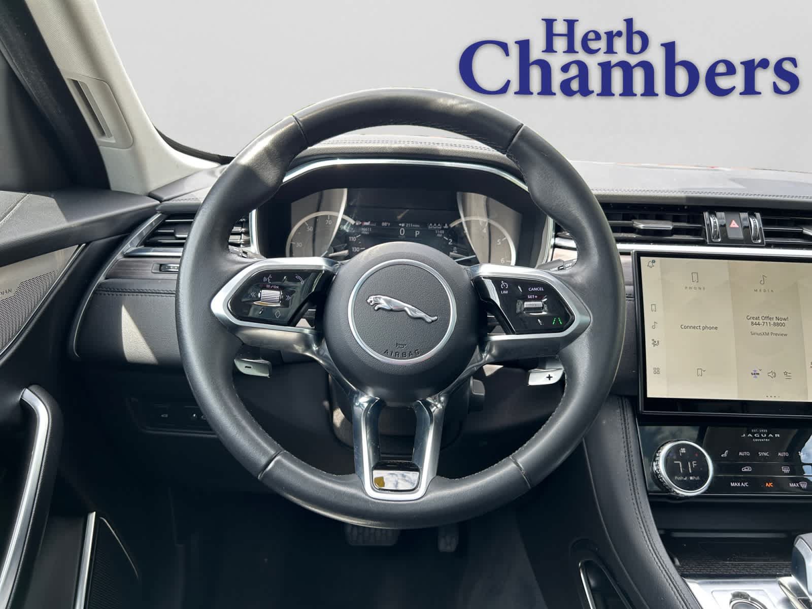 Certified 2023 Jaguar F-PACE AWD/4WD image 17