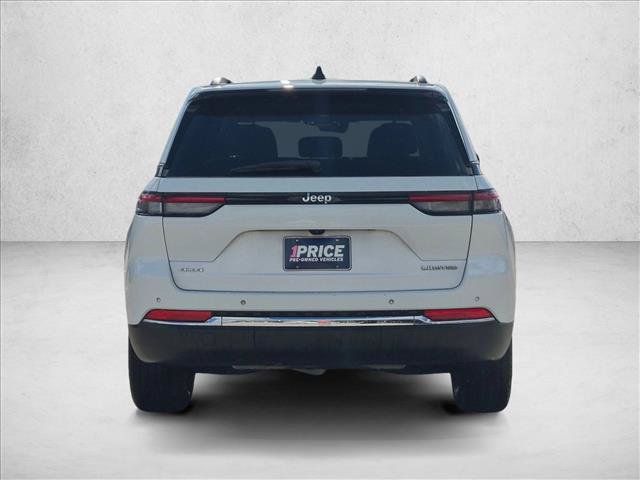 Used 2023 Jeep Grand Cherokee Limited AWD/4WD image 6