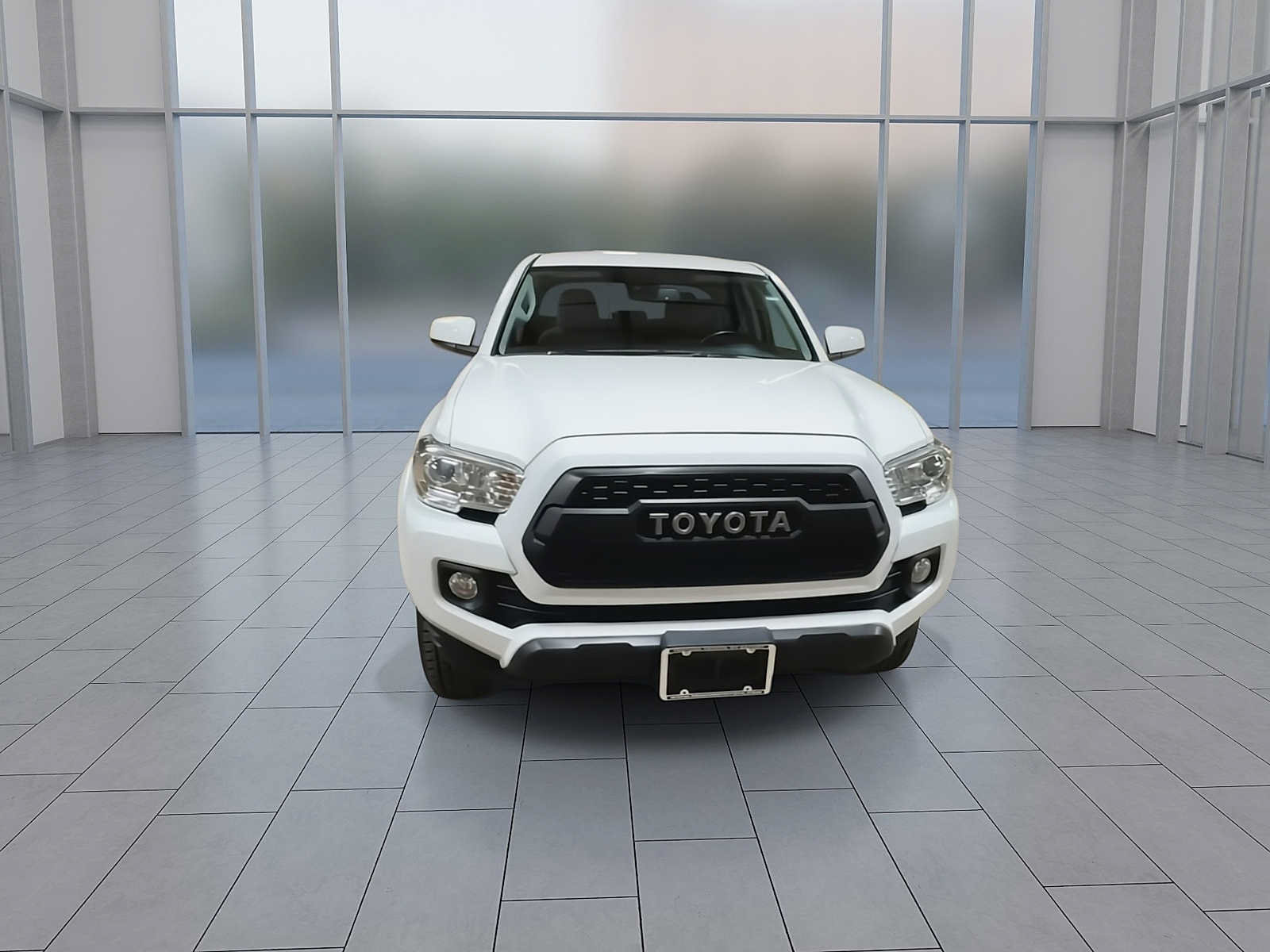 Used 2021 Toyota Tacoma SR5 AWD/4WD image 3