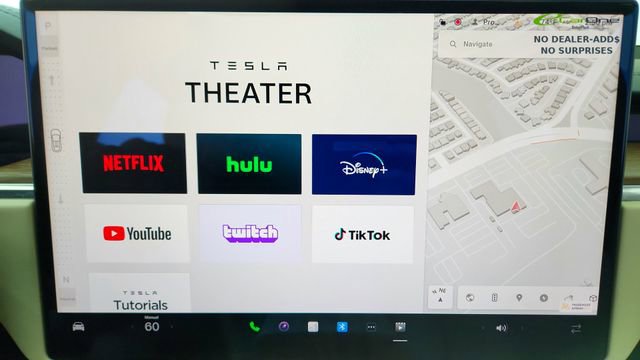 Used 2023 Tesla Model X image 50