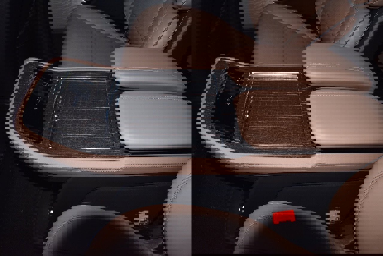 New 2025 Lincoln Navigator L Black Label image 27