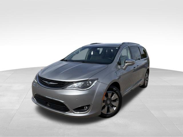 Used 2018 Chrysler Pacifica Limited w/ Advanced Safetytec Group FWD image 1