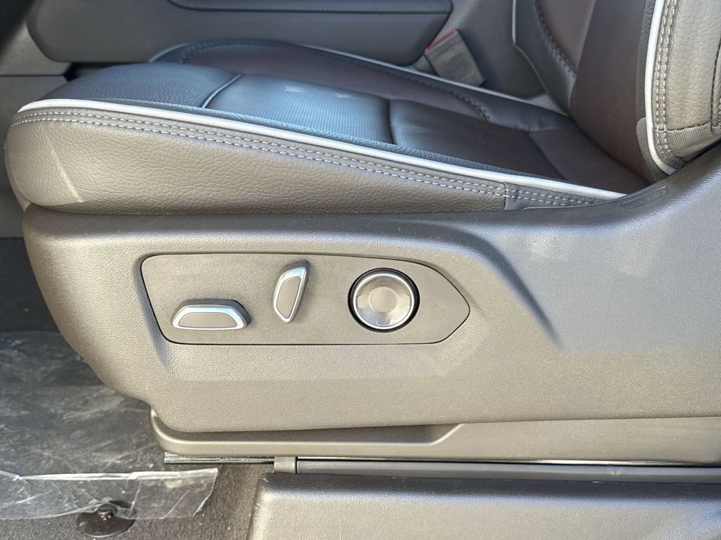 New 2026 GMC Sierra 1500 Denali image 14