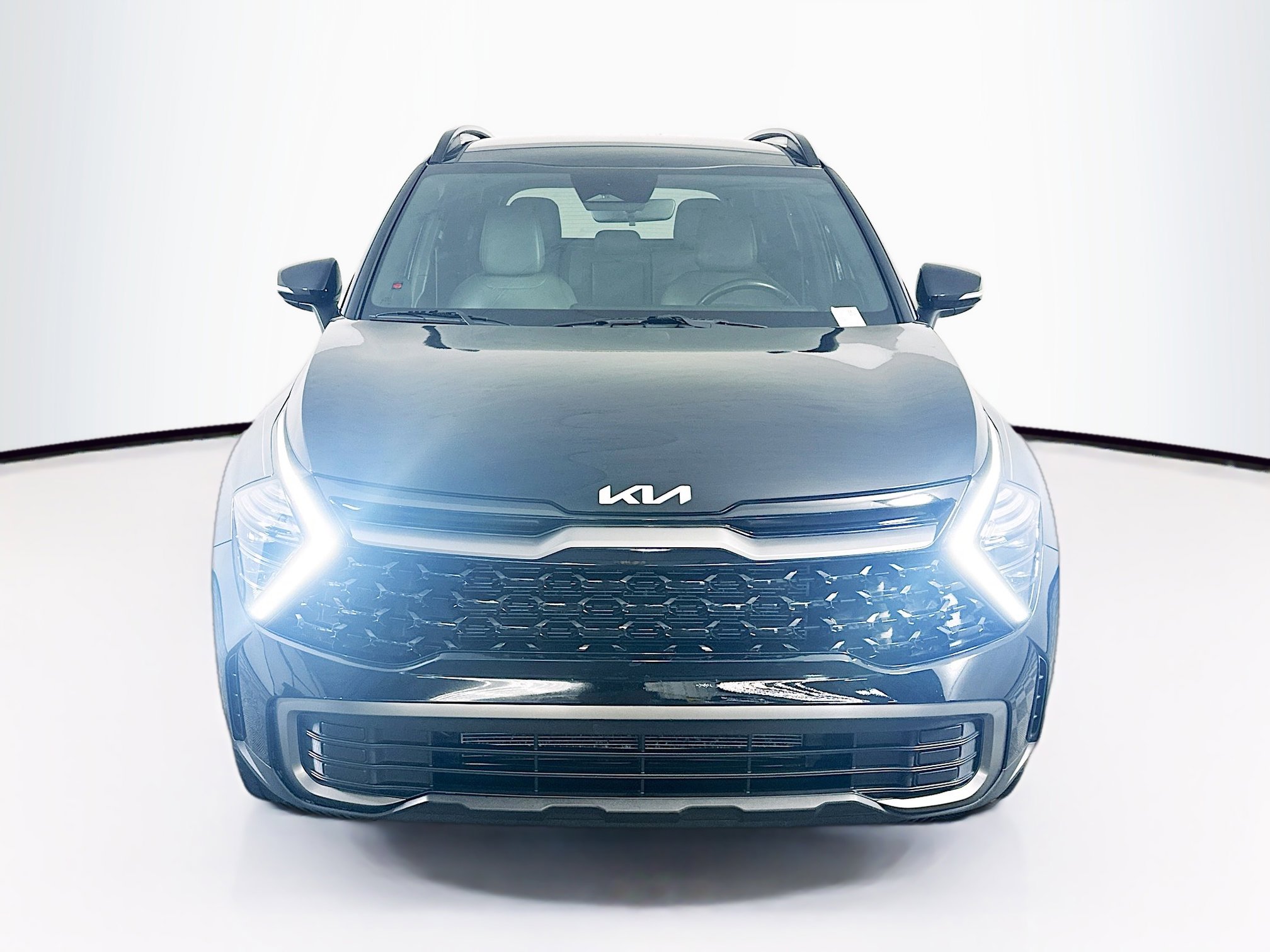 Used 2024 Kia Sportage X-Line w/ X-Line Premium Package image 2