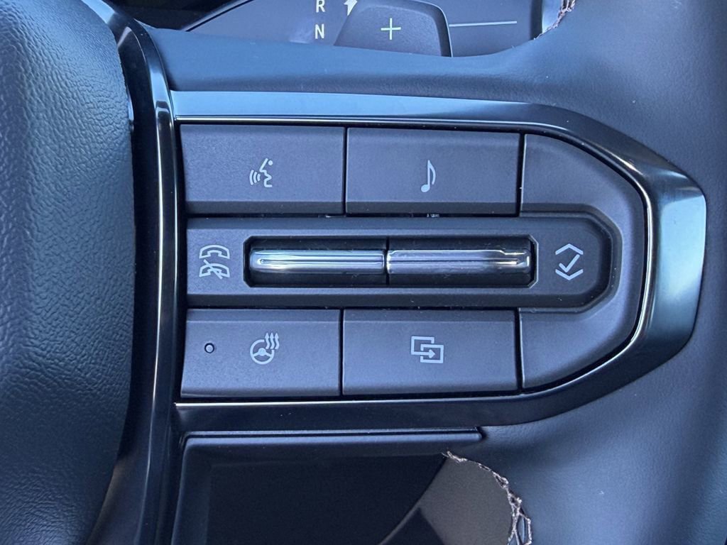 New 2026 GMC Acadia AT4 w/ Luxury Package AWD/4WD image 28