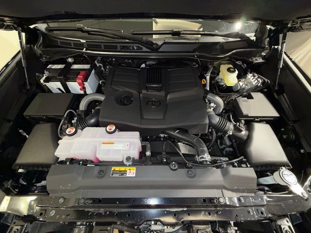 New 2026 Toyota Tundra Platinum image 10