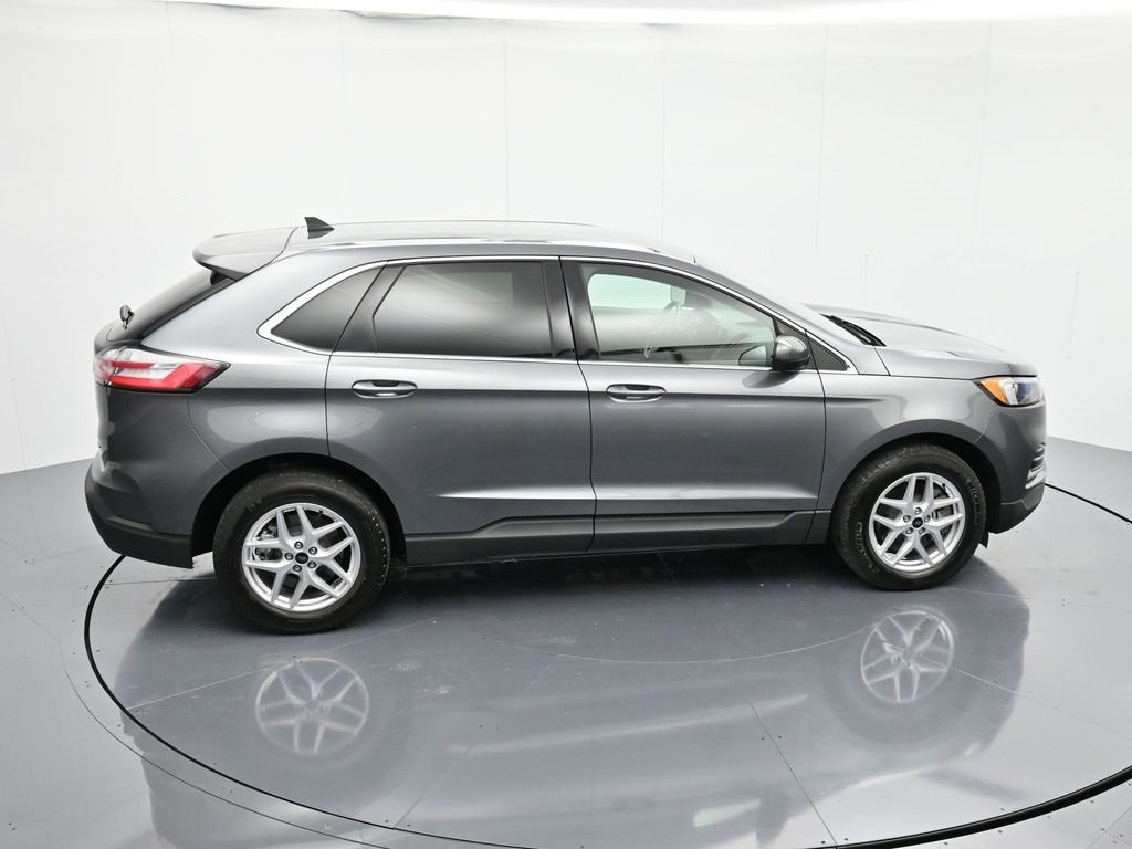 Used 2024 Ford Edge SEL image 43