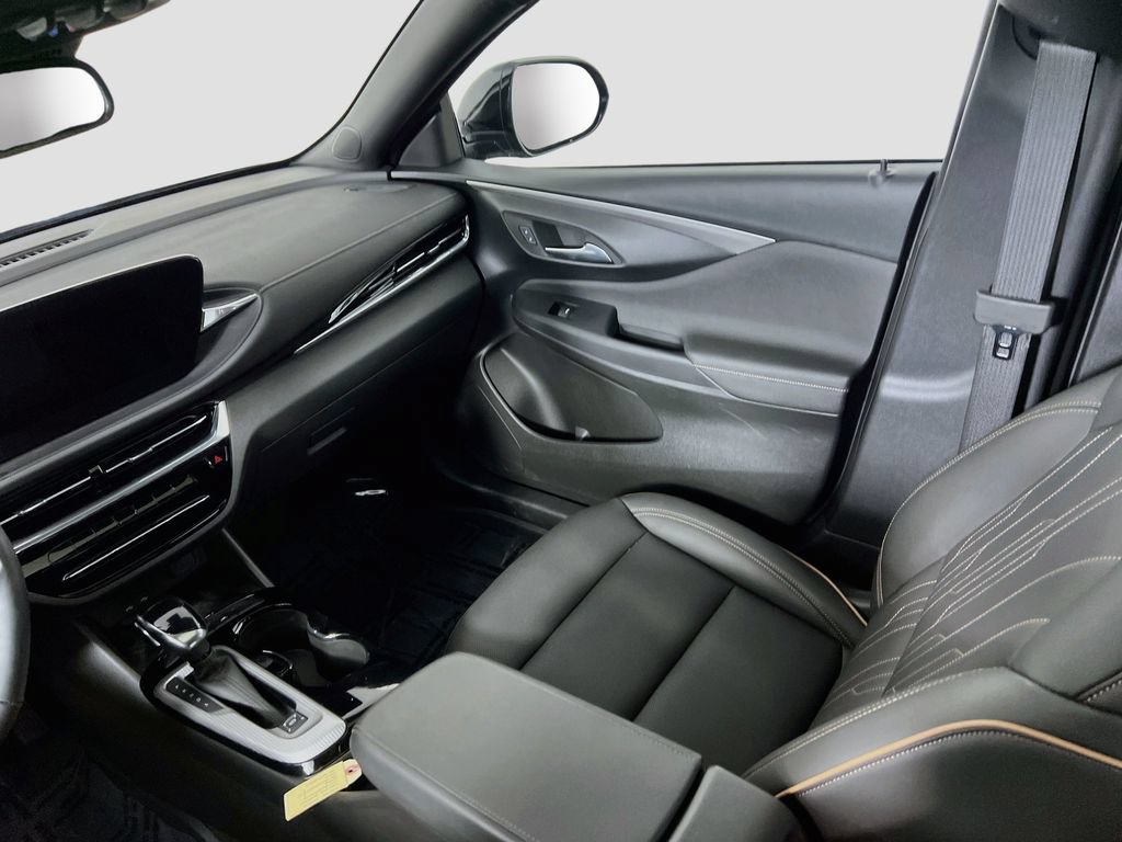 New 2025 Buick Envista Sport Touring FWD image 21