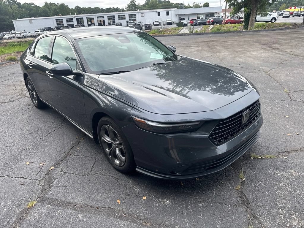 Used 2024 Honda Accord EX image 10