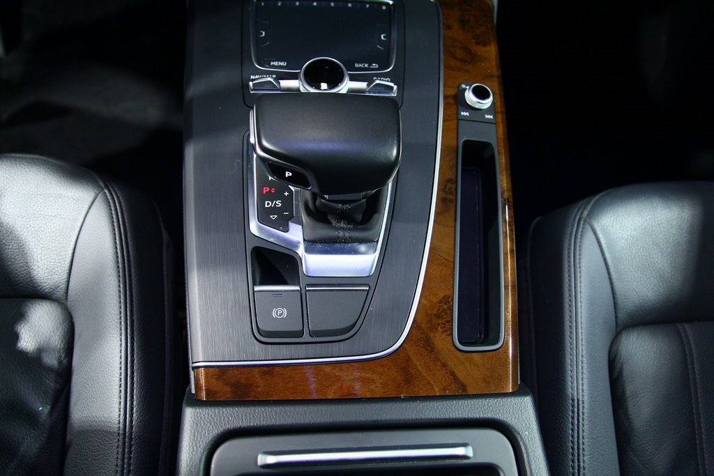 Used 2018 Audi Q5 2.0T Premium image 22