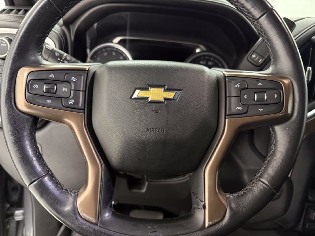 Used 2021 Chevrolet Silverado 1500 High Country w/ Technology Package AWD/4WD image 10