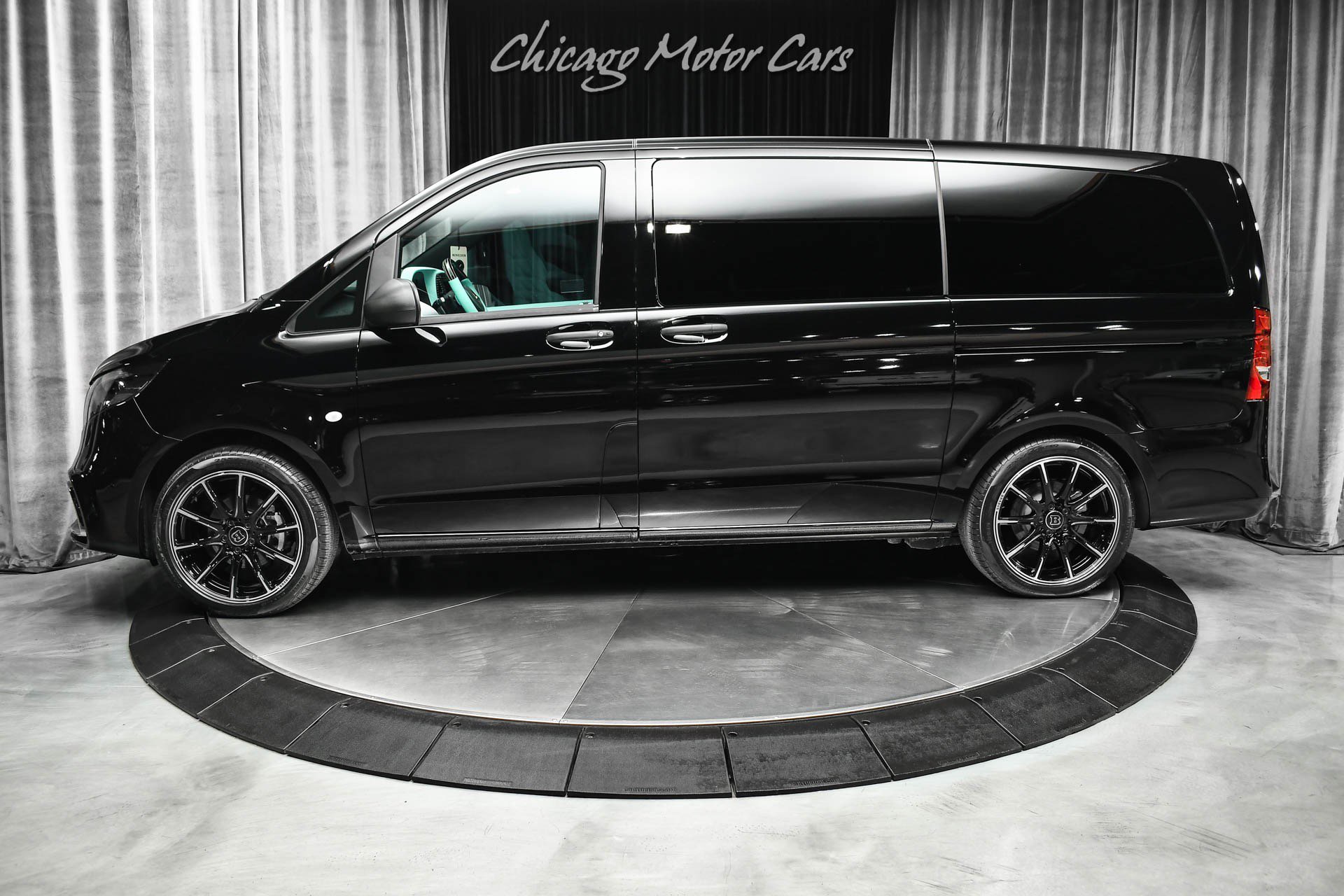 Used 2023 Mercedes-Benz Metris Passenger image 47