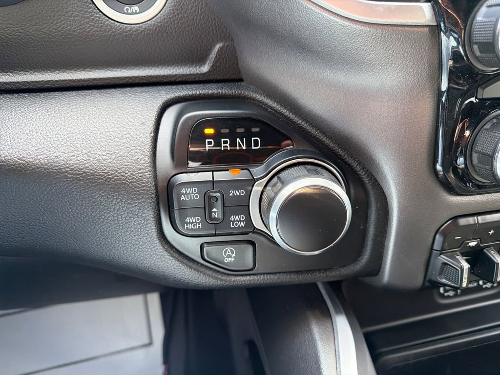 Used 2021 RAM 1500 Big Horn AWD/4WD image 17