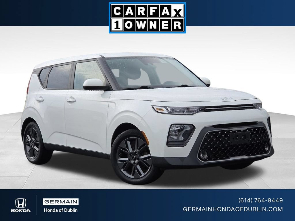 Used 2022 Kia Soul EX FWD image 1