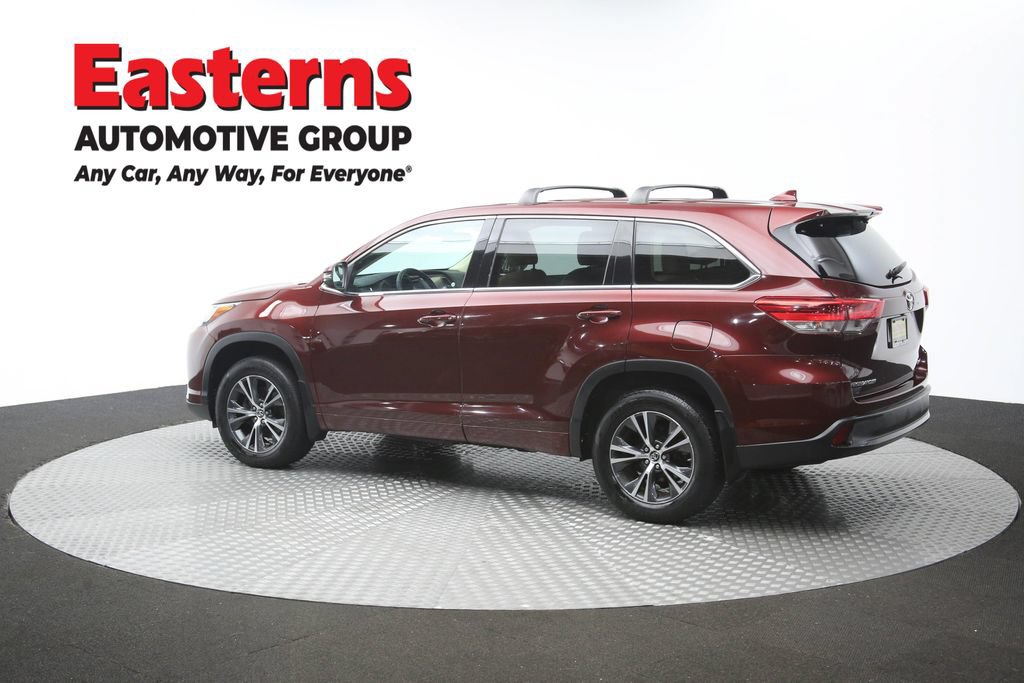 Used 2018 Toyota Highlander Plus AWD/4WD image 62