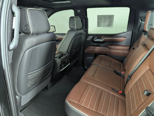 Used 2025 GMC Sierra 1500 Denali Ultimate AWD/4WD image 24