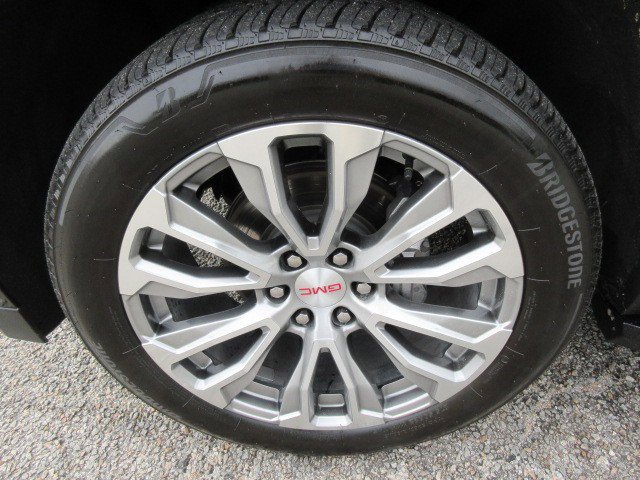 Used 2023 GMC Yukon XL Denali w/ LPO, Floor Liner Package image 9