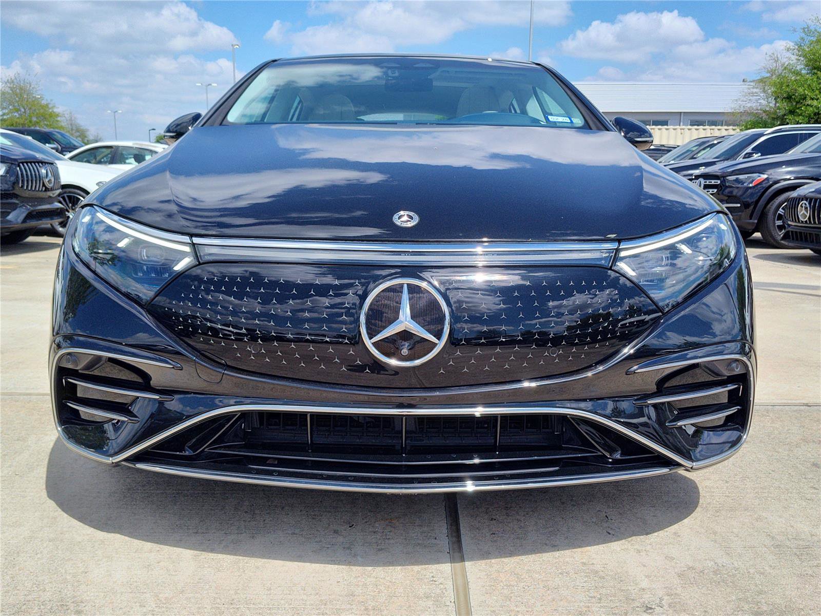 Certified 2022 Mercedes-Benz EQS 580 4MATIC Sedan image 9