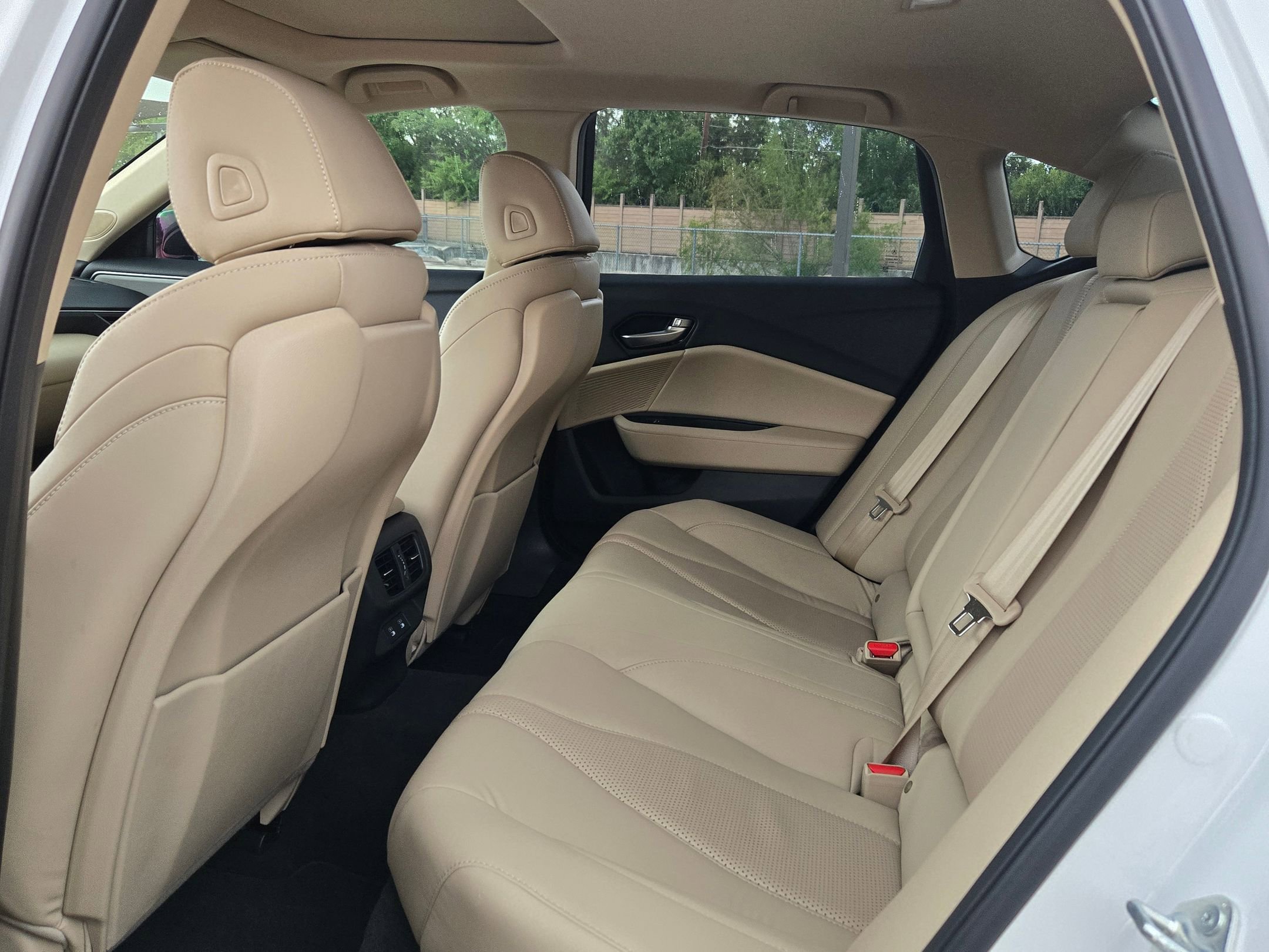 Certified 2025 Acura TLX w/ Technology Package image 14