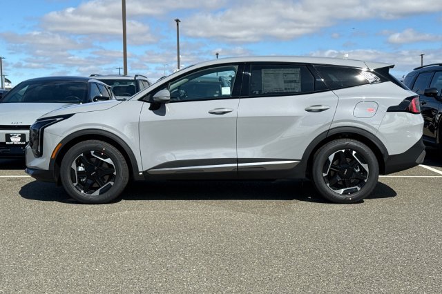 New 2027 Kia Sportage S FWD image 10