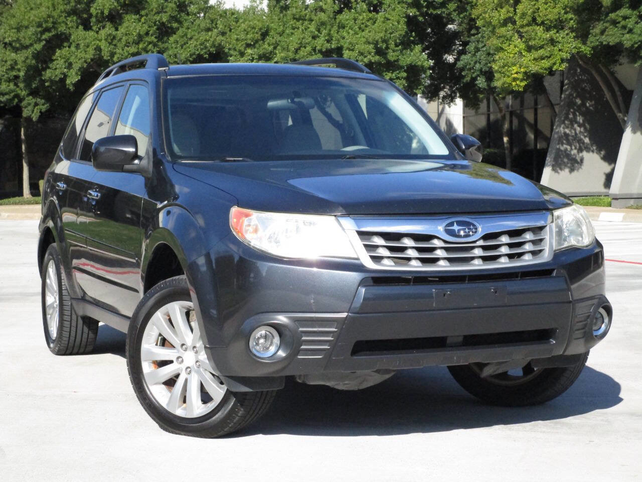 Used 2012 Subaru Forester 2.5X Limited image 26