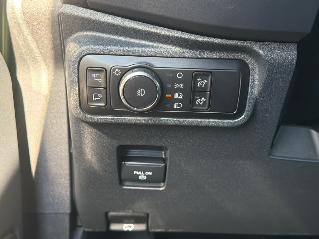 Used 2025 Ford Bronco Outer Banks AWD/4WD image 31