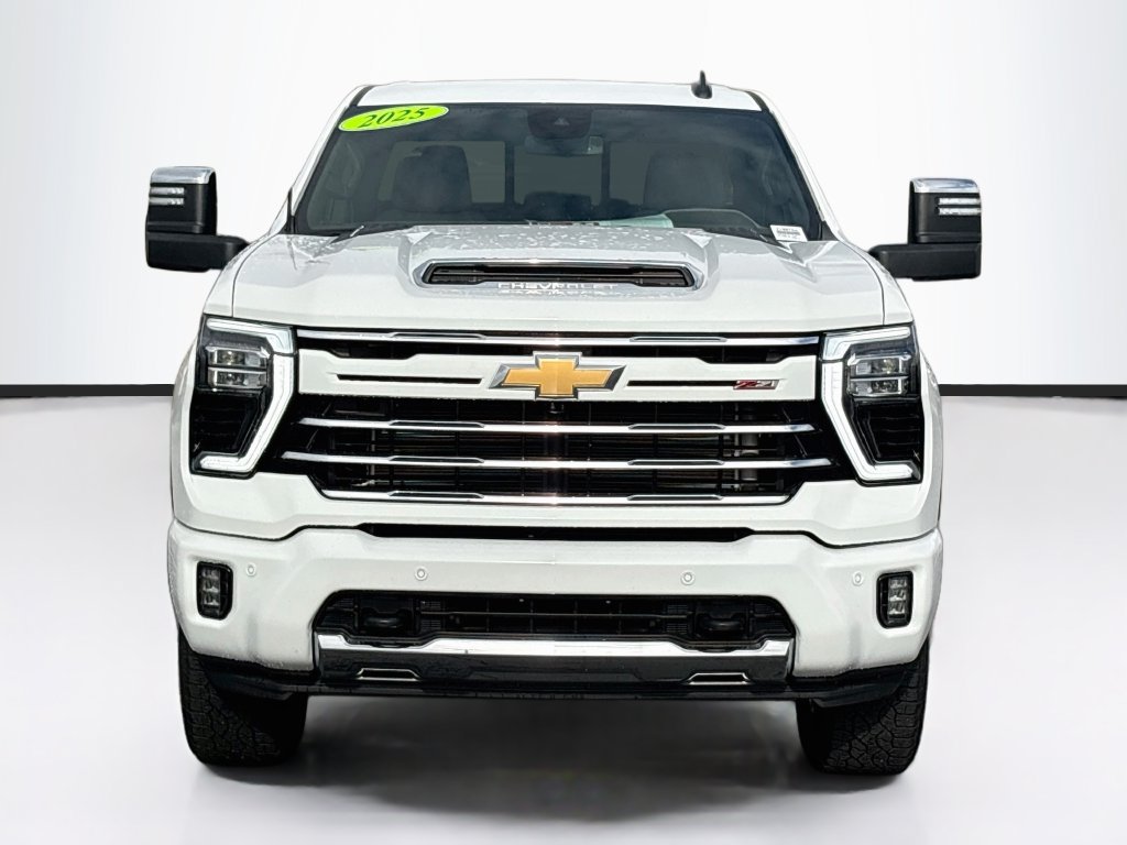 Used 2025 Chevrolet Silverado 2500 LT w/ Z71 Chrome Sport Edition AWD/4WD image 2
