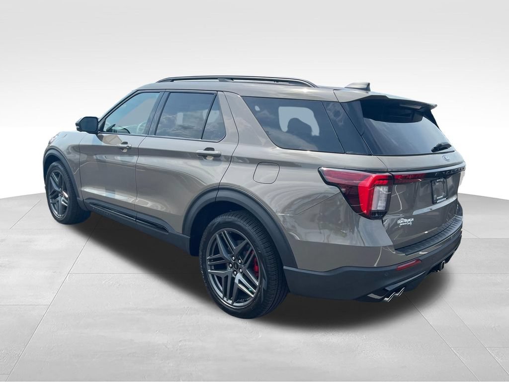 New 2026 Ford Explorer ST w/ Sun And Sound Package AWD/4WD image 3