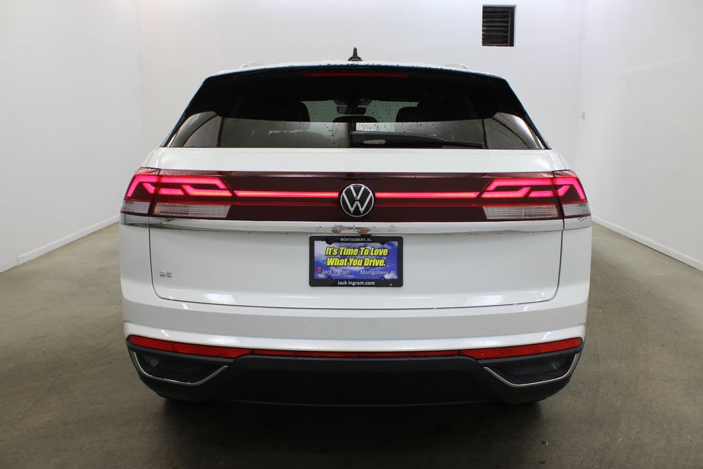 New 2026 Volkswagen Atlas Cross Sport SE FWD image 4