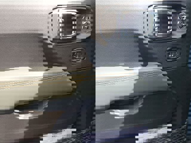 New 2025 Jeep Gladiator Mojave image 24