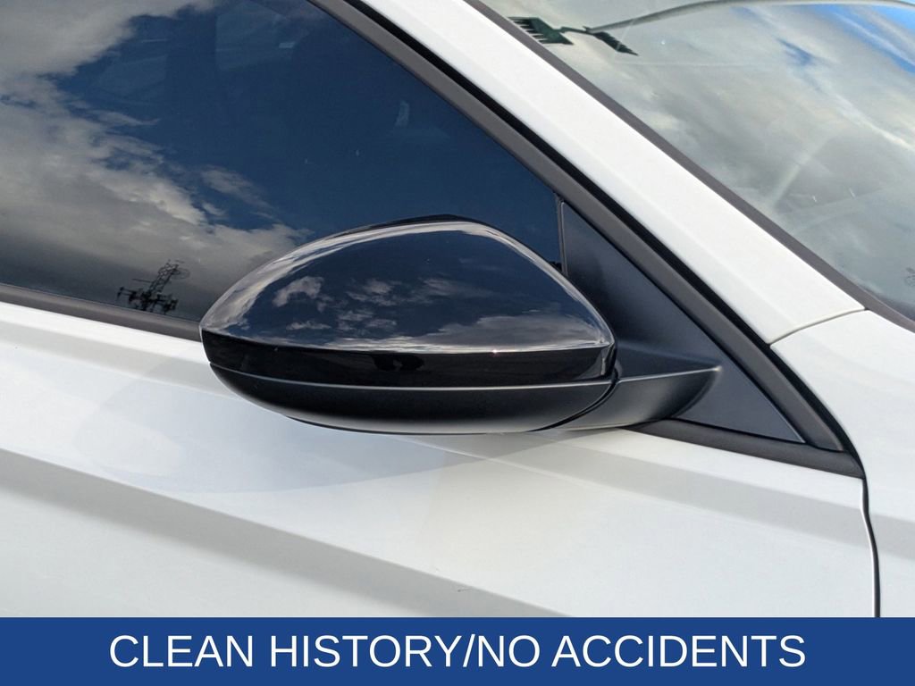 Used 2024 Volkswagen Jetta Sport image 12