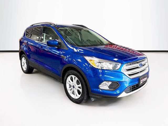 Used 2018 Ford Escape SE image 3